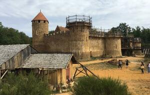Construction du Château de Guédelon ....comme dans l'ancien temps